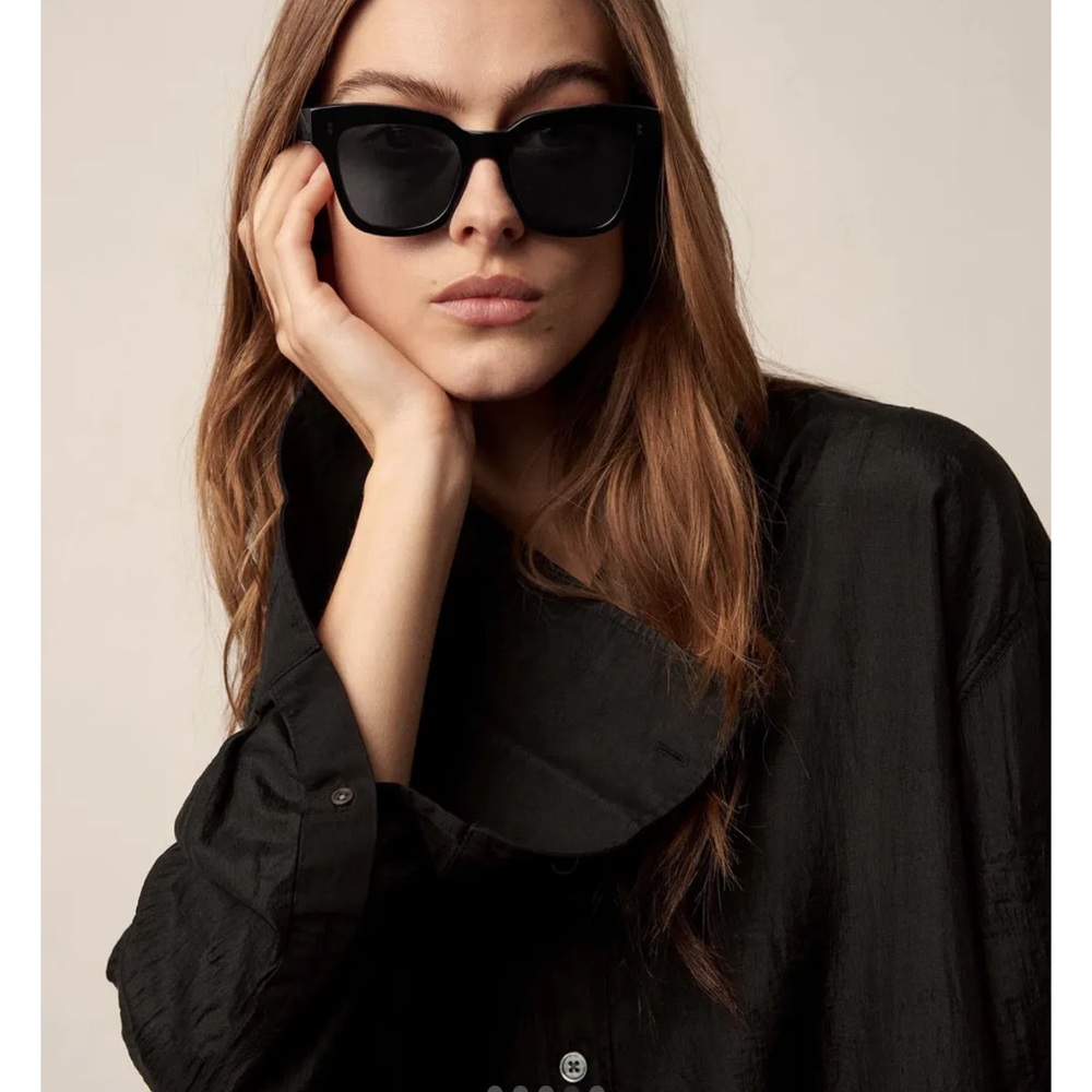 CHIMI 07 Black Butterfly Shaped Sunglasses - Untouched!